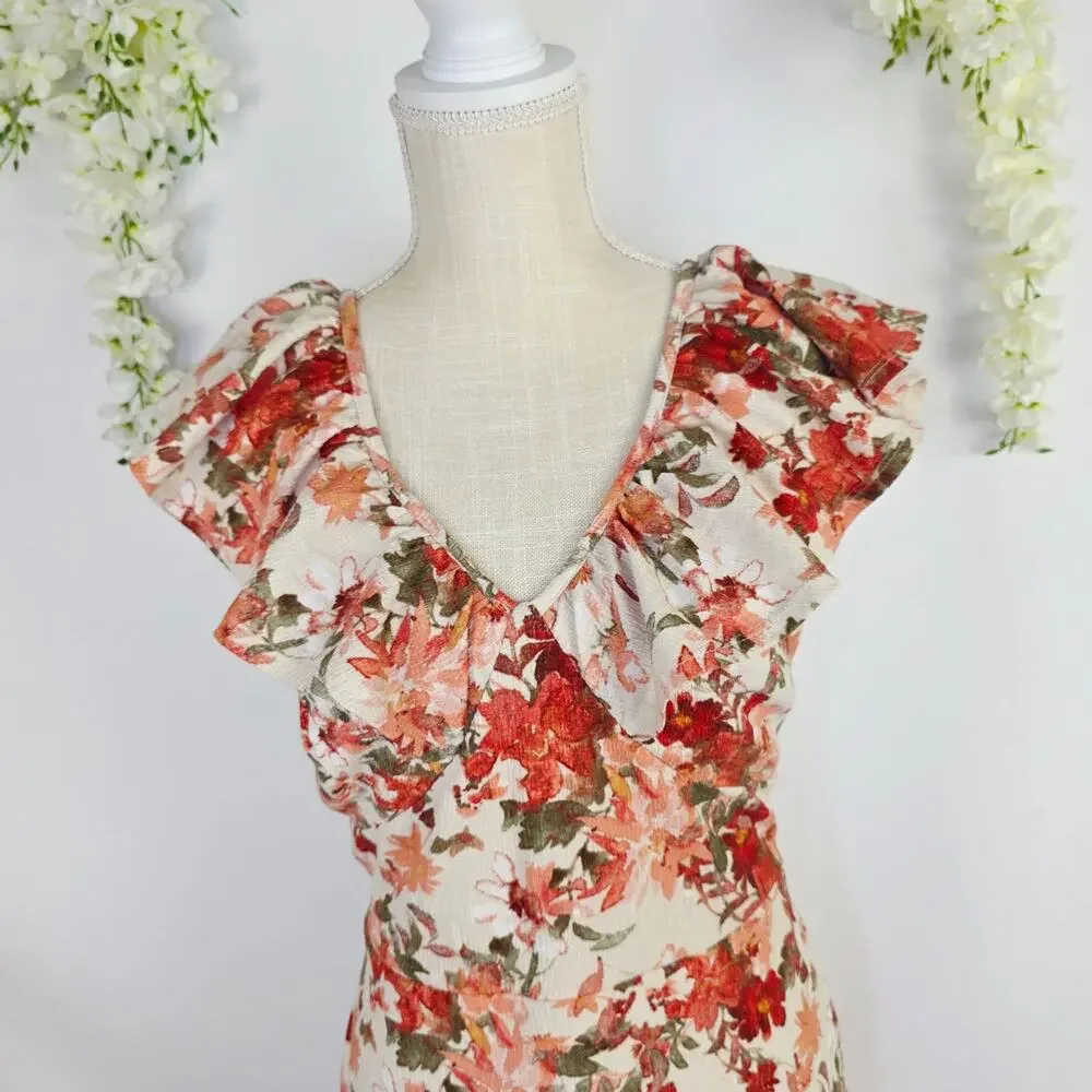CATO Spring Floral Dress Size Medium Gorgeous Feminine Flutter Sleeve V Neck